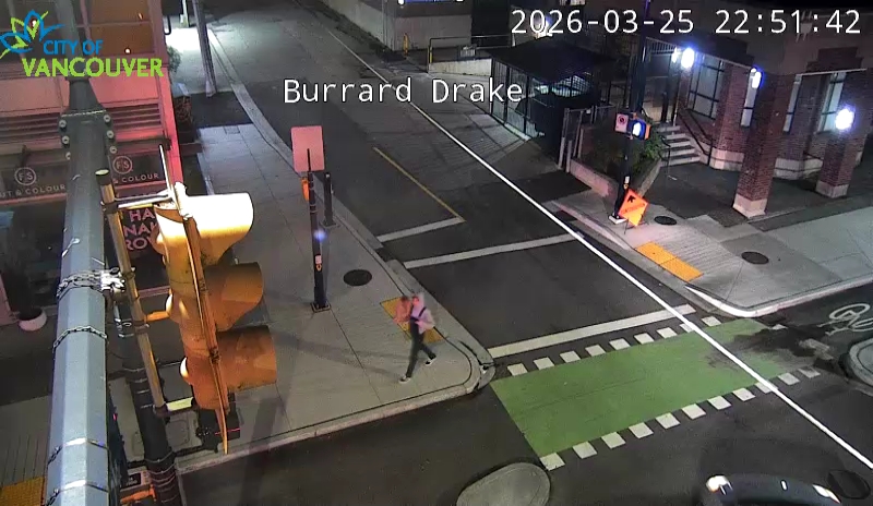 Burrard St & Drake St - W