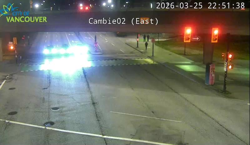 Cambie St & W 2nd Ave - East/West