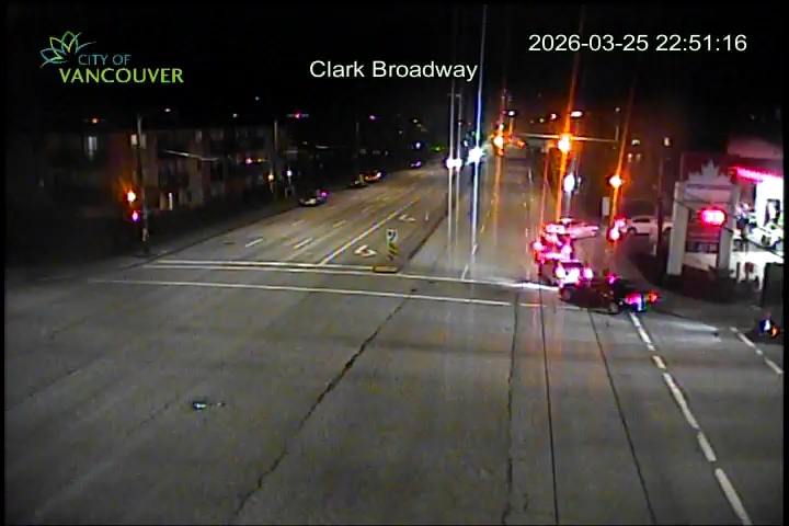 Clark Dr & E Broadway - W