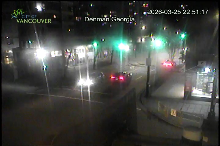 W Georgia St & Denman St - South