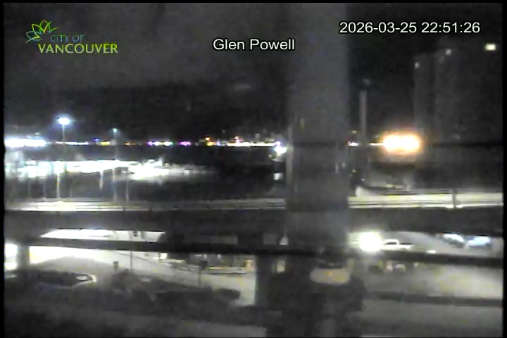 Glen Dr & Powell St - N