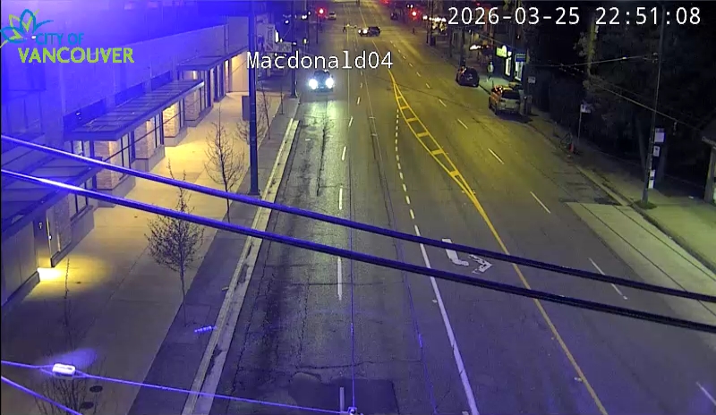 Macdonald St & W 4th Ave - East