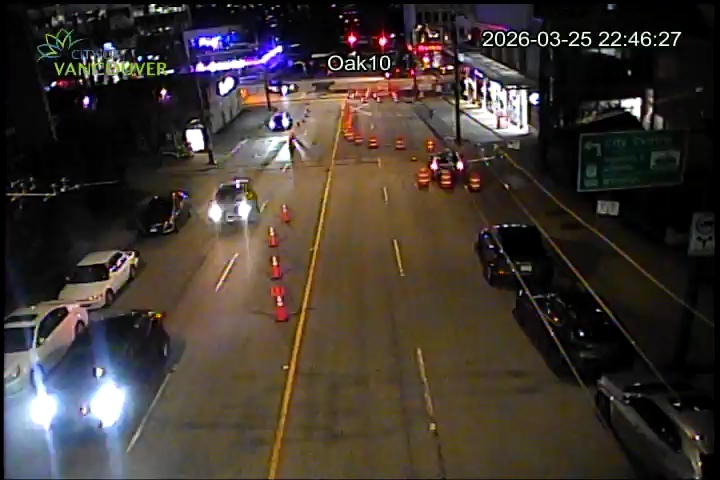 Oak St & W. 10th Ave - North