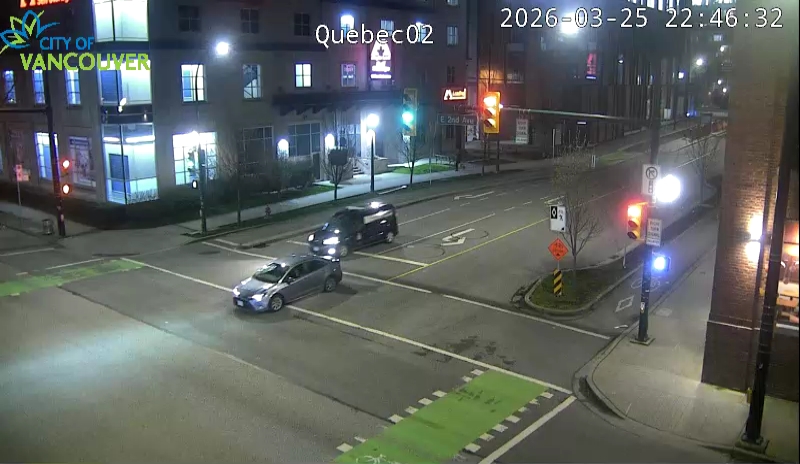 Quebec St & E 2nd Ave - S