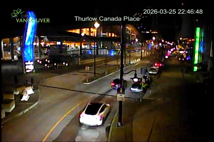 Thurlow St and Canada Place - East